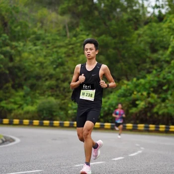 Runner Photo 8468665