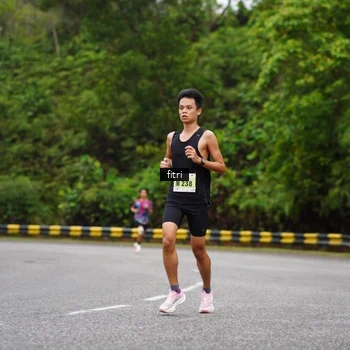 Runner Photo 8468668