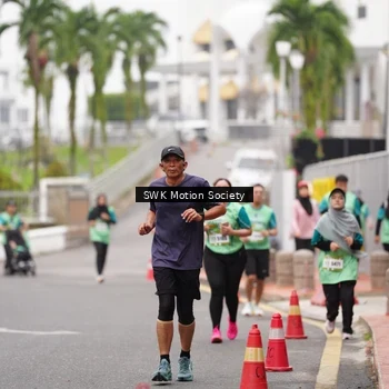 Runner Photo 8468671