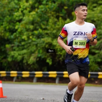 Runner Photo 8468692