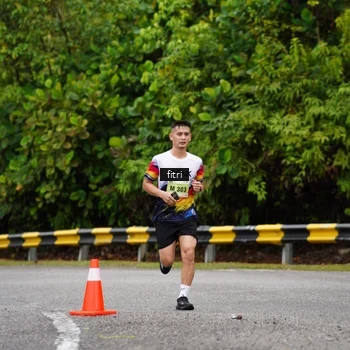 Runner Photo 8468693
