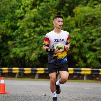 Runner Photo 8468697