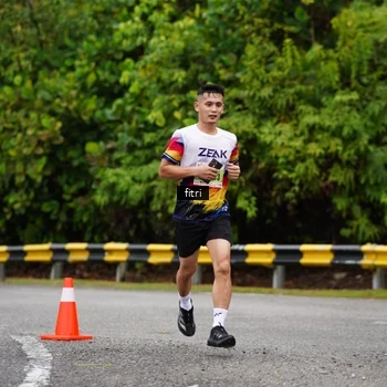 Runner Photo 8468699