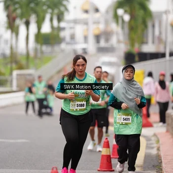 Runner Photo 8468700