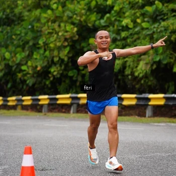 Runner Photo 8468701