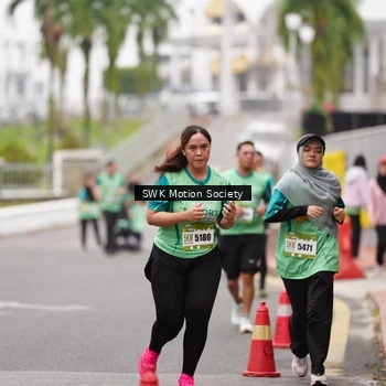 Runner Photo 8468705