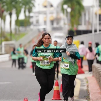 Runner Photo 8468707