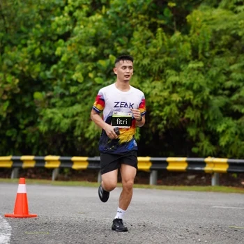 Runner Photo 8468708