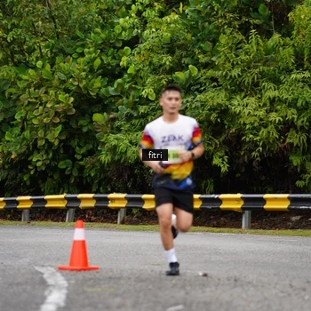 Runner Photo 8468711