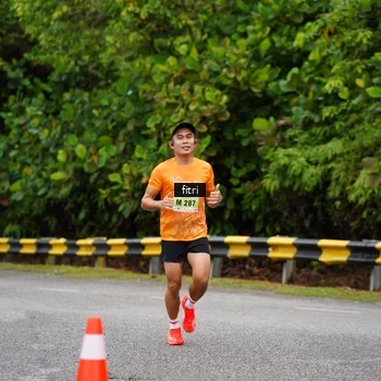 Runner Photo 8468721