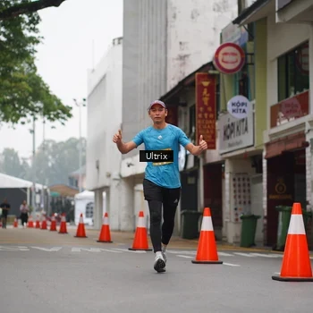 Runner Photo 8468725