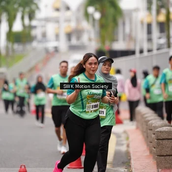 Runner Photo 8468727