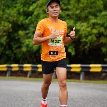 Runner Photo 8468728