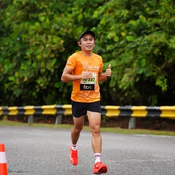 Runner Photo 8468734