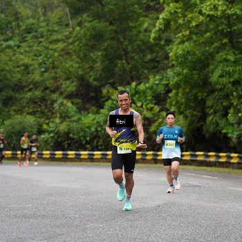 Runner Photo 8468744