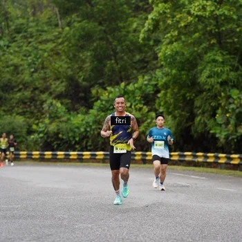 Runner Photo 8468748