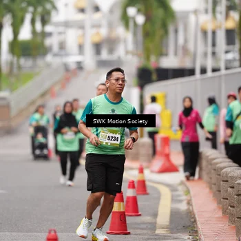Runner Photo 8468749