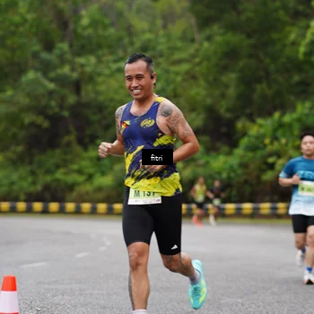 Runner Photo 8468751