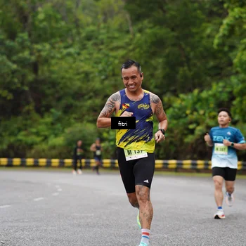 Runner Photo 8468753