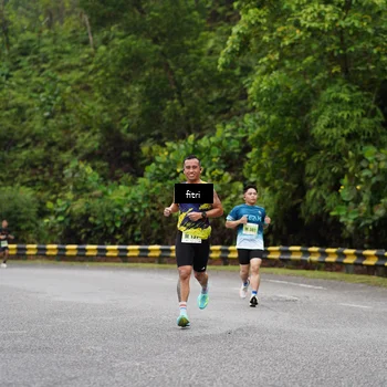 Runner Photo 8468754