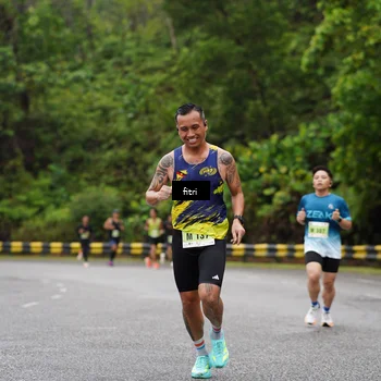 Runner Photo 8468755