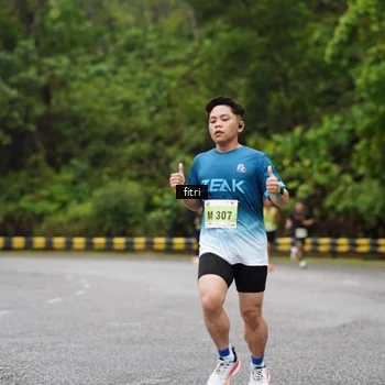 Runner Photo 8468765
