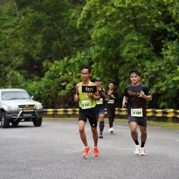 Runner Photo 8468772