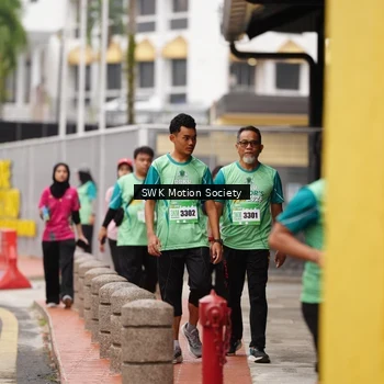 Runner Photo 8468773