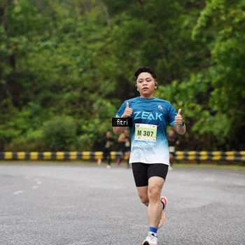 Runner Photo 8468775