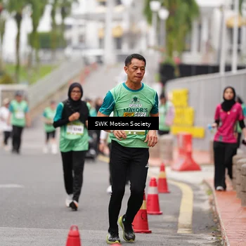 Runner Photo 8468795