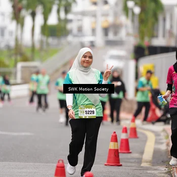 Runner Photo 8468854