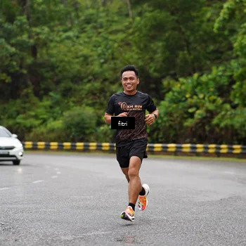 Runner Photo 8468864