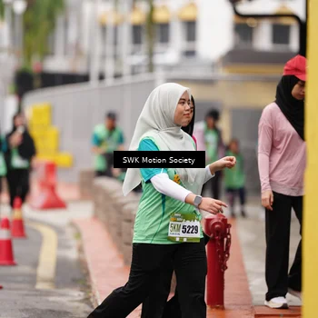Runner Photo 8468876