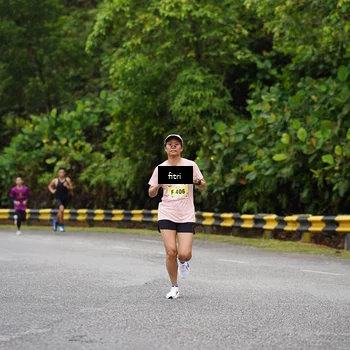 Runner Photo 8468887