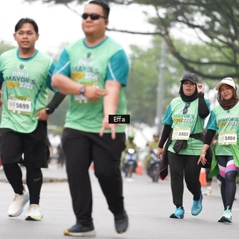 Runner Photo 8468898