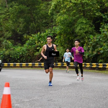 Runner Photo 8468909
