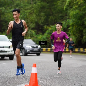 Runner Photo 8468927