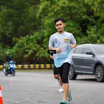 Runner Photo 8468948