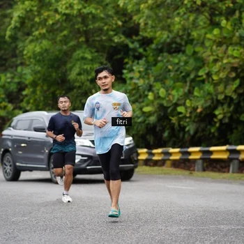 Runner Photo 8468955
