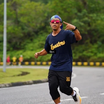 Runner Photo 8468965