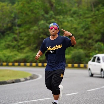 Runner Photo 8468968