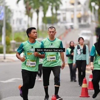 Runner Photo 8468992