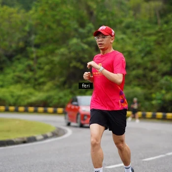 Runner Photo 8468994