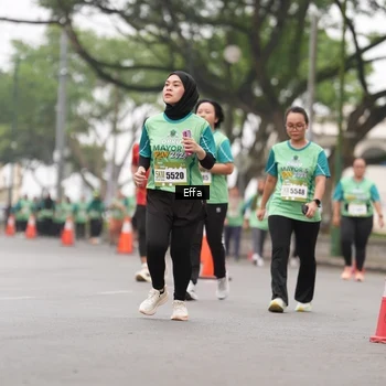 Runner Photo 8469019
