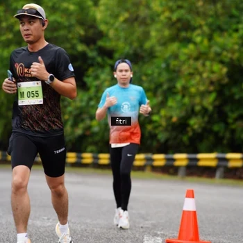 Runner Photo 8469026