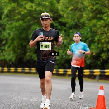 Runner Photo 8469029