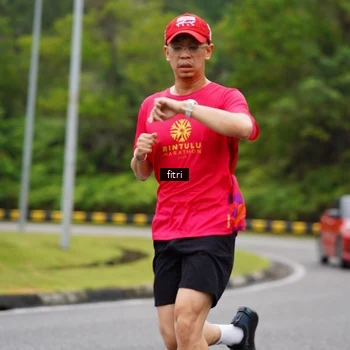Runner Photo 8469030