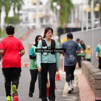 Runner Photo 8469033