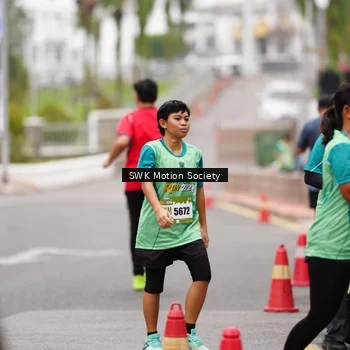 Runner Photo 8469039