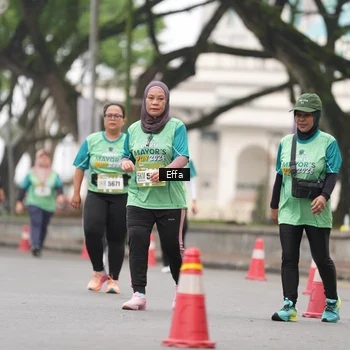 Runner Photo 8469040